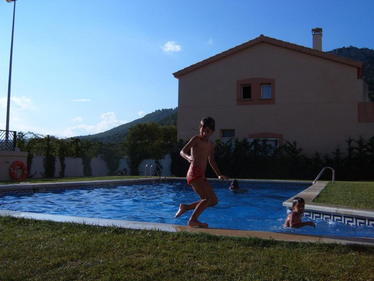 Casa Unifamiliar Con Patio Y Piscina En L'Estartit- Costa Brava Apartment Luaran gambar